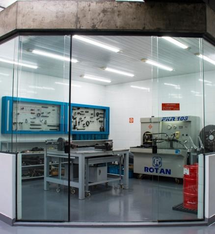 Atende direções hidráulicas, elétricas, eletrohidraulicas e eletromecânicas. Serviço autorizado. Dalz Automotiva Atende direções hidráulicas, elétricas, eletrohidraulicas e eletromecânicas. Serviço autorizado. Dalz Automotiva